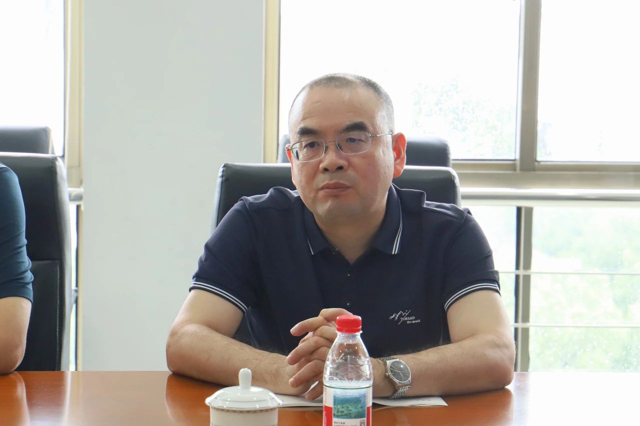 1754447043822165.jpg 4.jpg